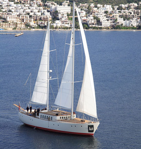 24m sailing yacht