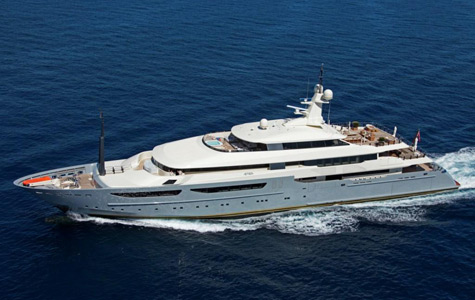 who owns the azteca yacht