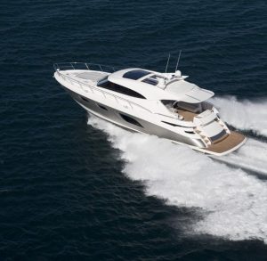 Riviera 6000 Sport Yacht