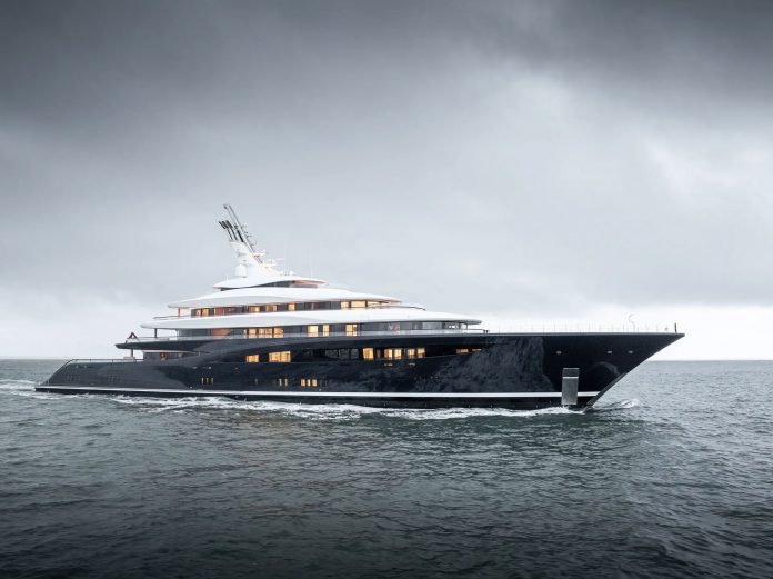 Breakthrough: Pioneering the Hydrogen-Powered Future of Superyachts